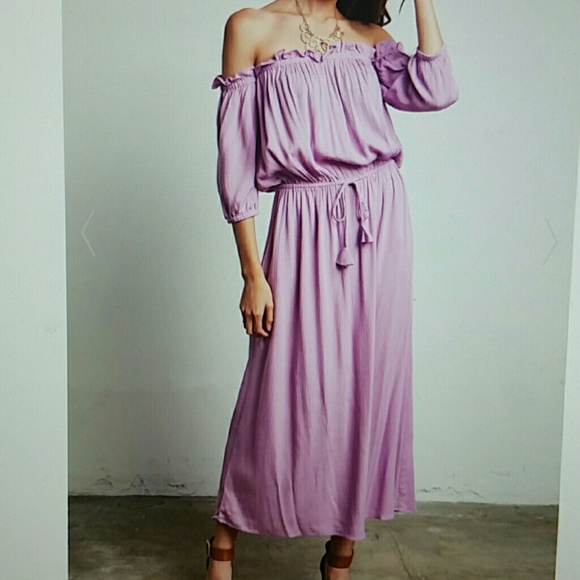Lilac maxi dress with ruffle detail - Picture 3 of 8